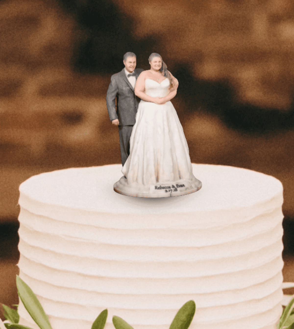 Wedding cake topper figurine